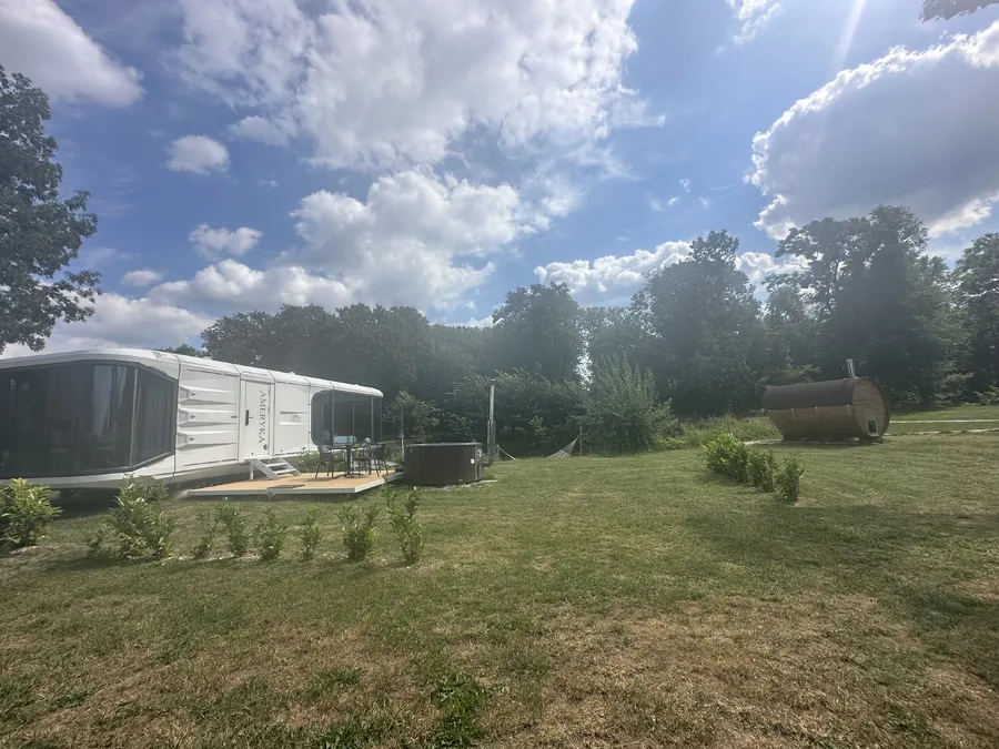 Nocleg w naturze pod warszawa domki